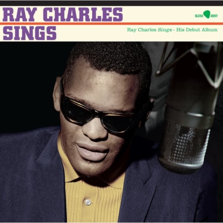 sings